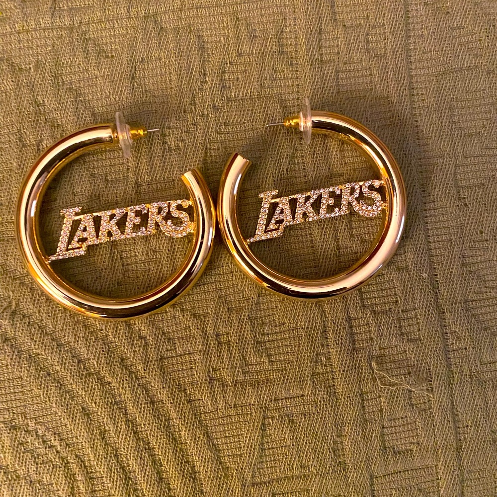 COPY - For the sports fan! LA Lakers cubic zirconia hoop earrings! Hypo Allerge…